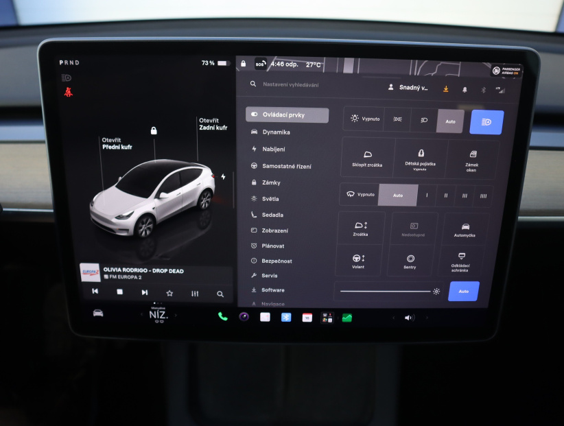 Tesla Model Y, 2022