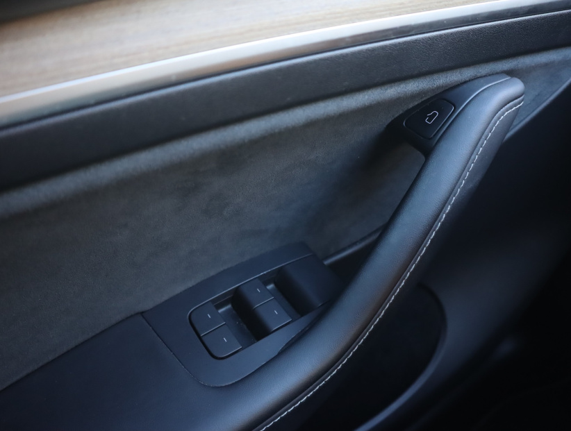 Tesla Model Y, 2022