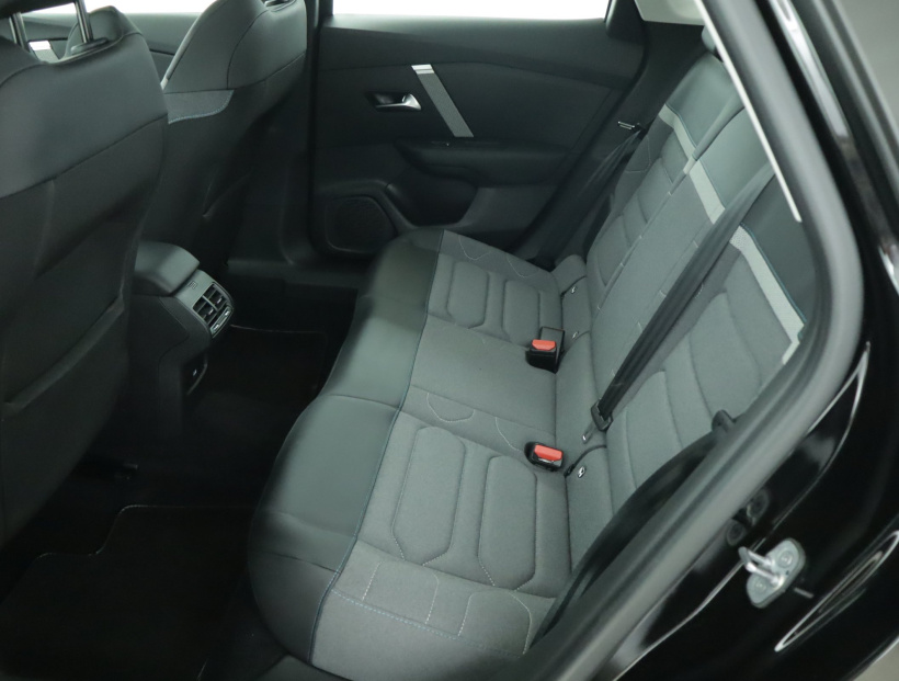 Citroen C4 X, 2023