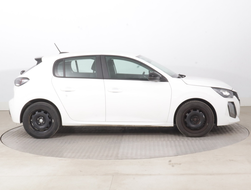 Peugeot 208, 2024