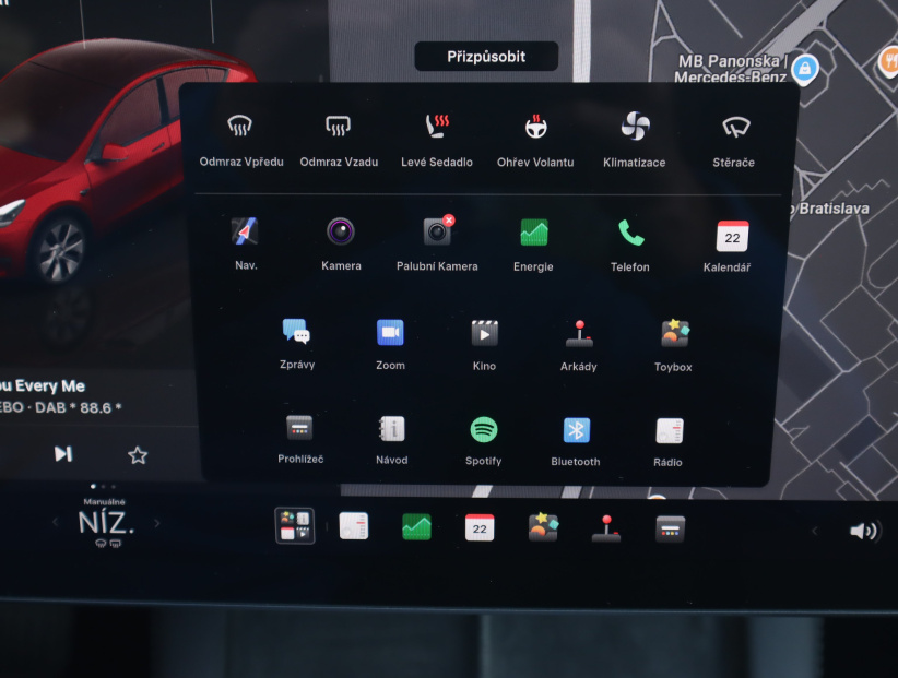 Tesla Model Y, 2022