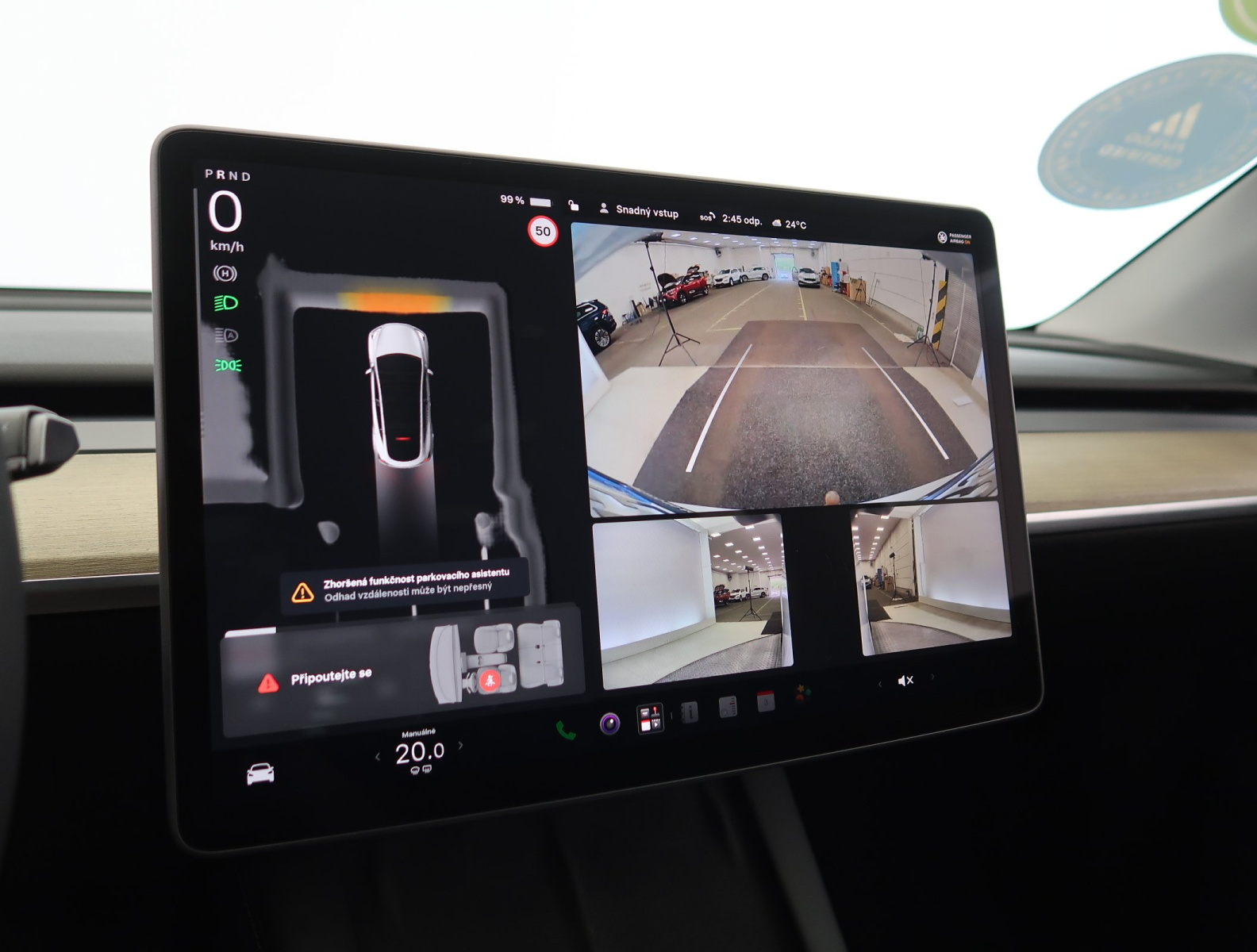 Tesla Model Y Standard Range – fotografie 28