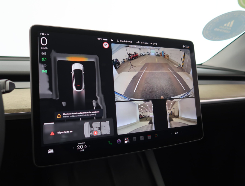 Tesla Model Y, 2023