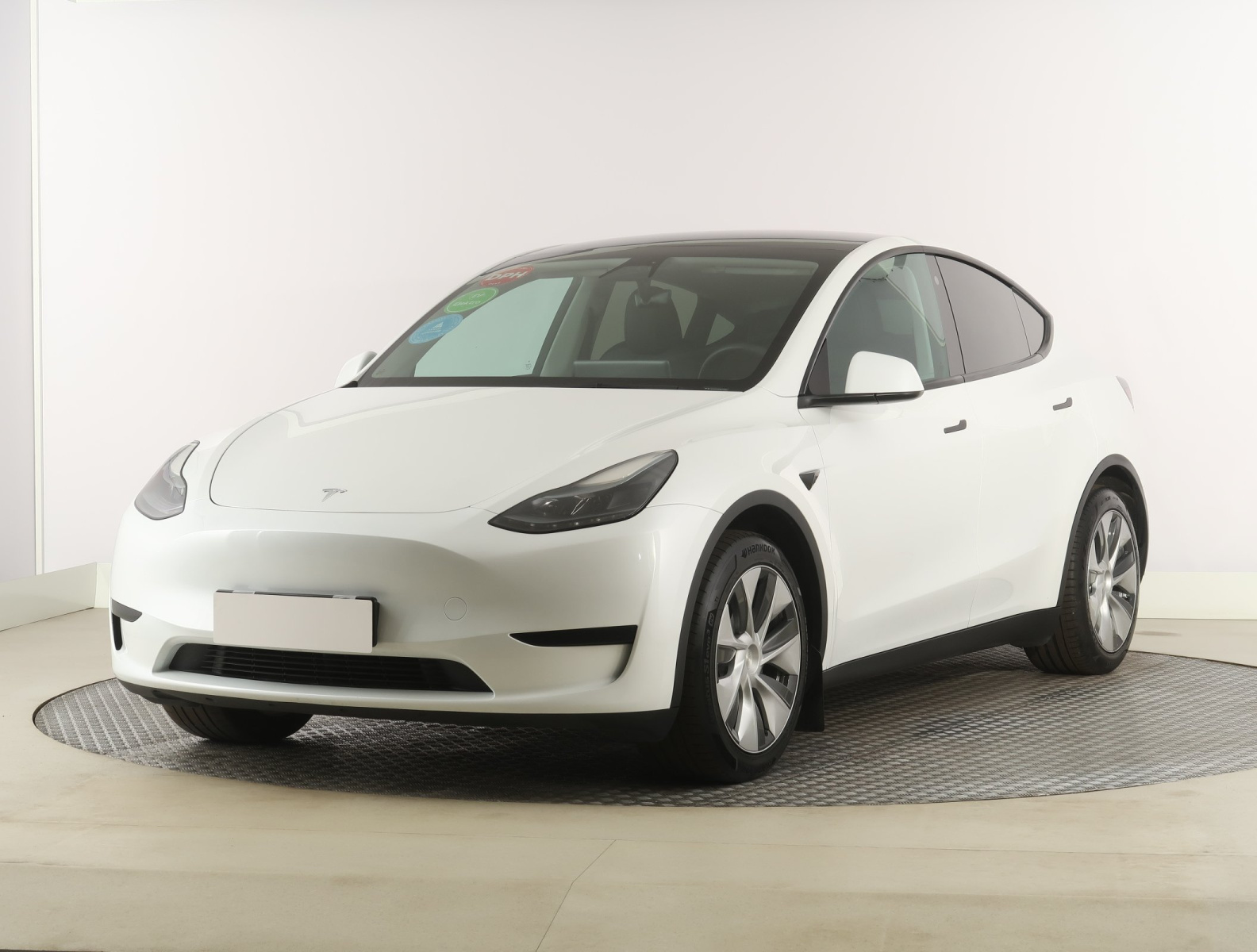 Tesla Model Y Standard Range – fotografie 3