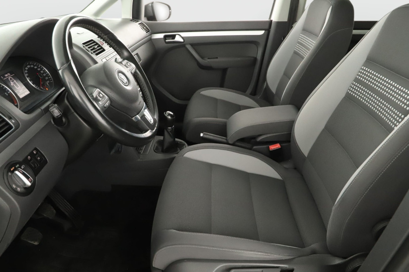 Volkswagen Touran, 2014