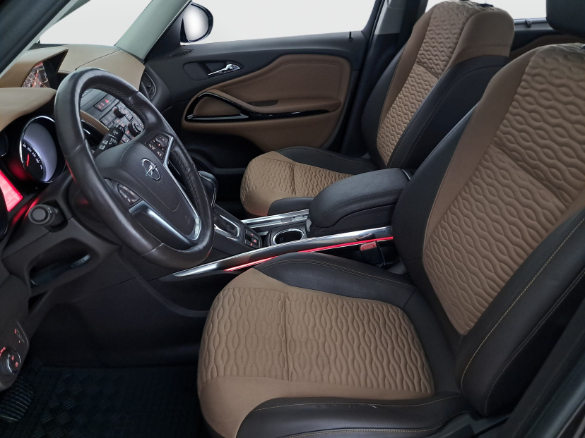 Opel Zafira, 2015