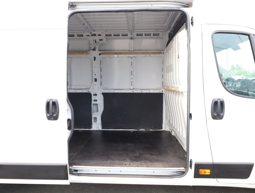 Opel Movano, 2023