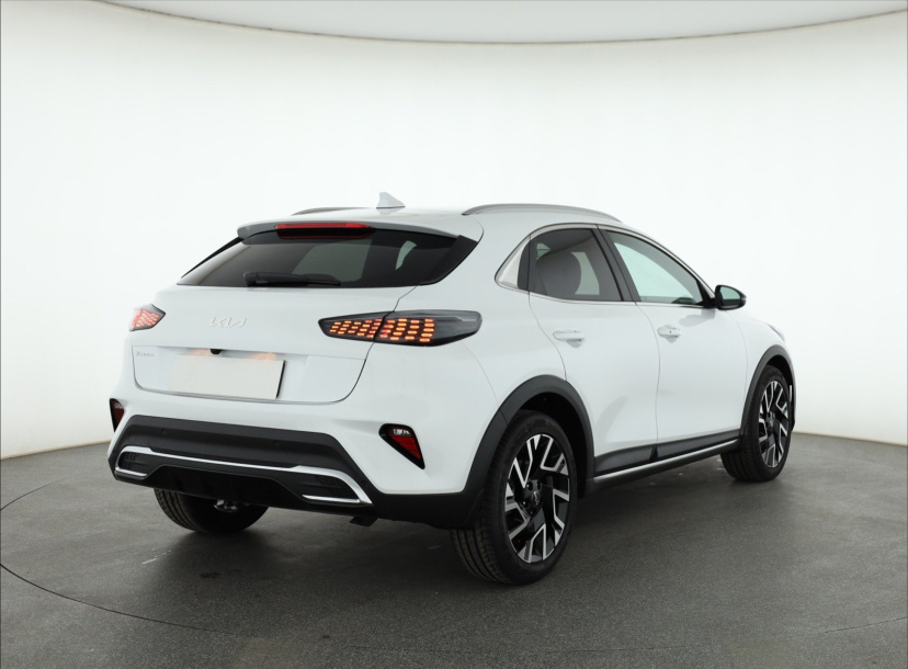 Kia XCeed, 2025