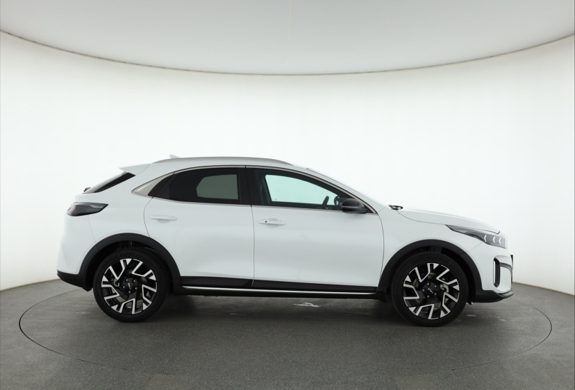 Kia XCeed, 2025