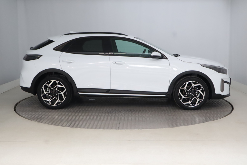Kia XCeed, 2026