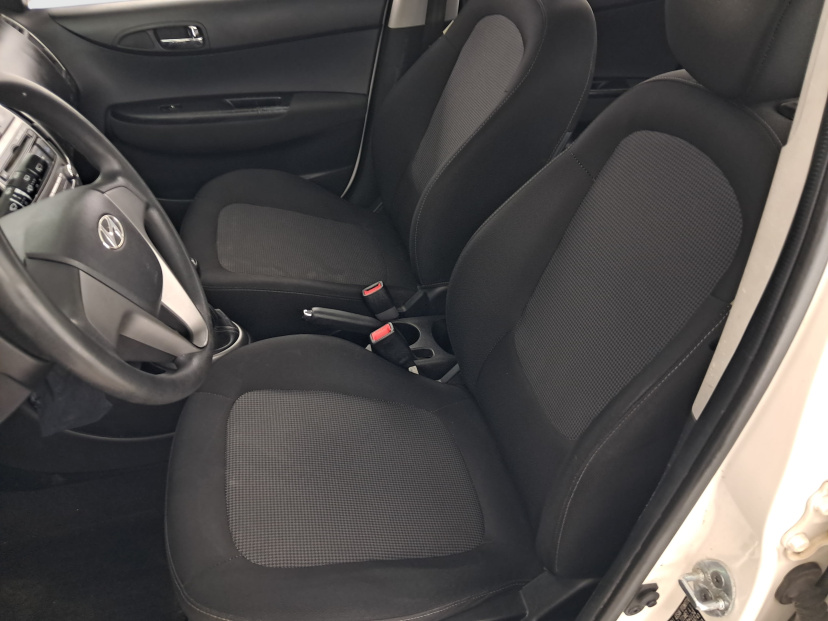 Hyundai i20, 2013
