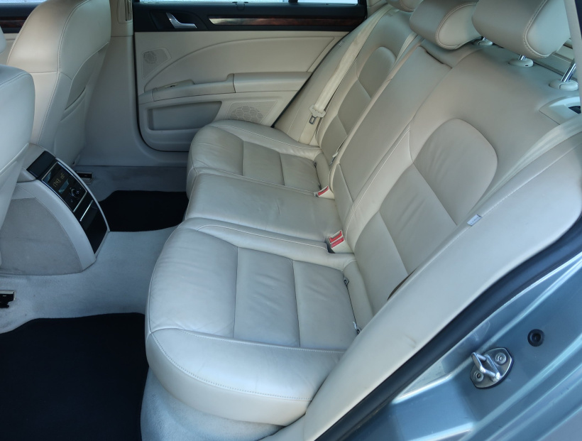 Škoda Superb, 2009