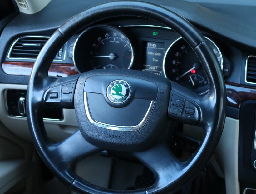 Škoda Superb, 2009