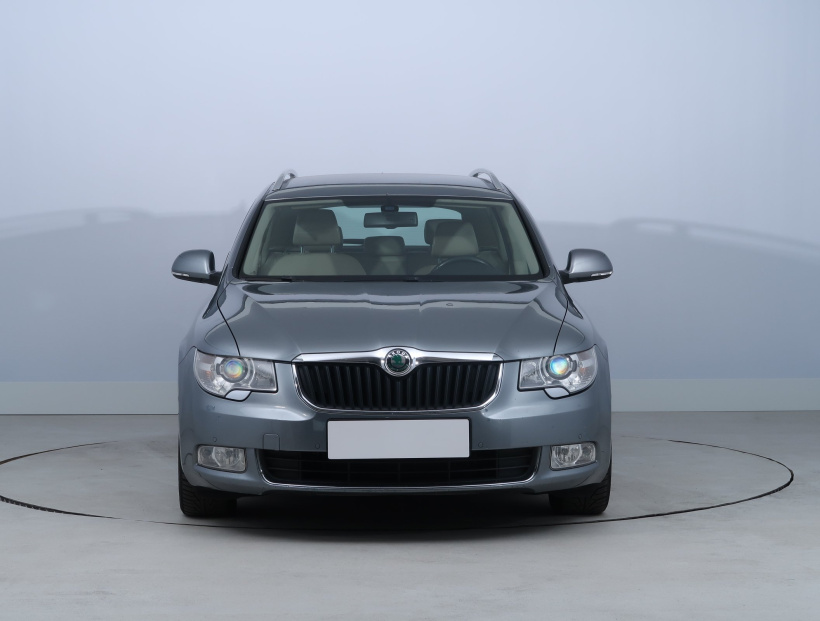 Škoda Superb, 2009
