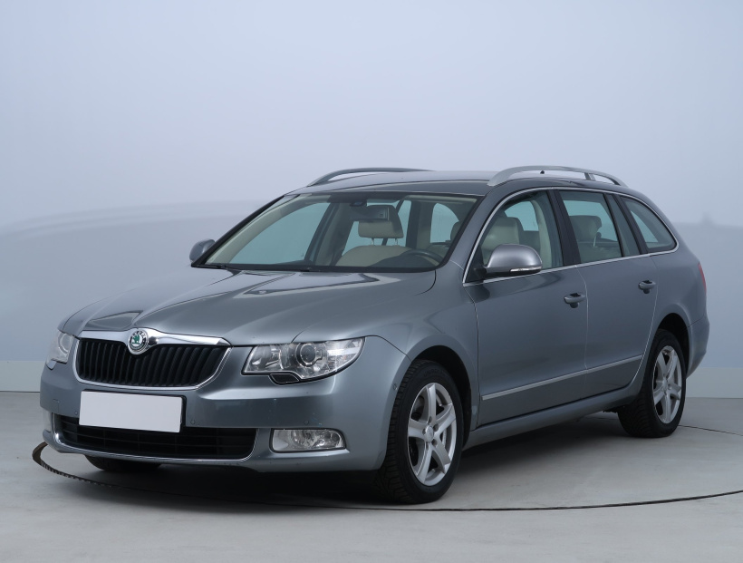 Škoda Superb, 2009