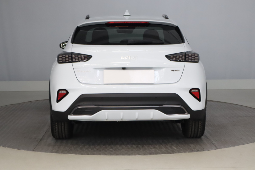 Kia XCeed, 2026