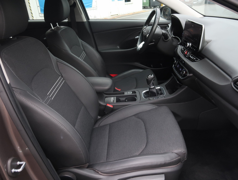 Hyundai i30 Fastback, 2021