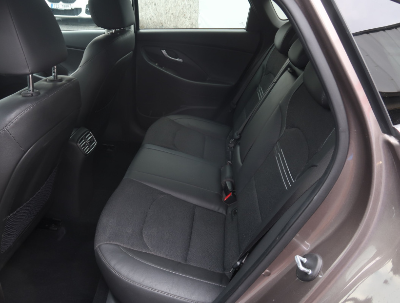 Hyundai i30 Fastback, 2021
