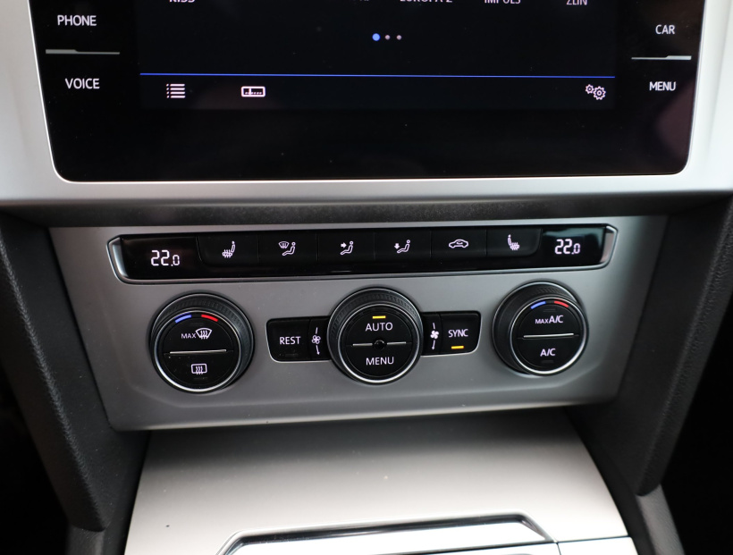 Volkswagen Passat, 2019