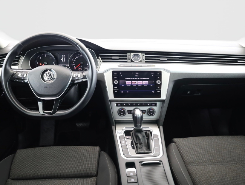 Volkswagen Passat, 2019
