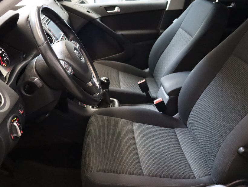 Volkswagen Tiguan, 2014