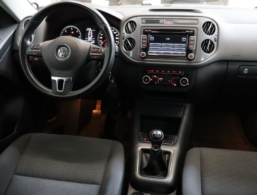 Volkswagen Tiguan, 2014