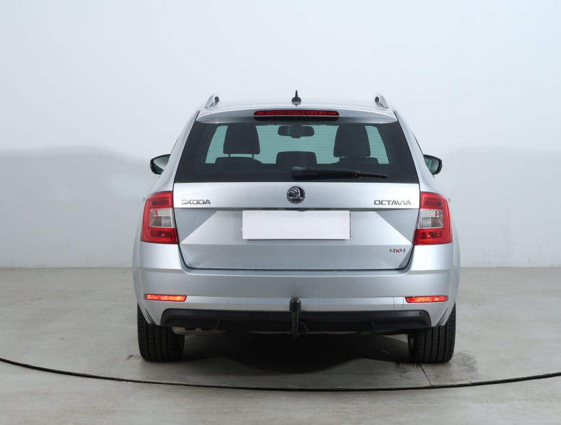 Škoda Octavia, 2015
