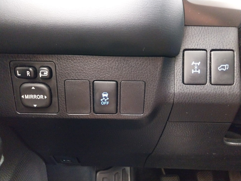 Toyota RAV 4, 2015