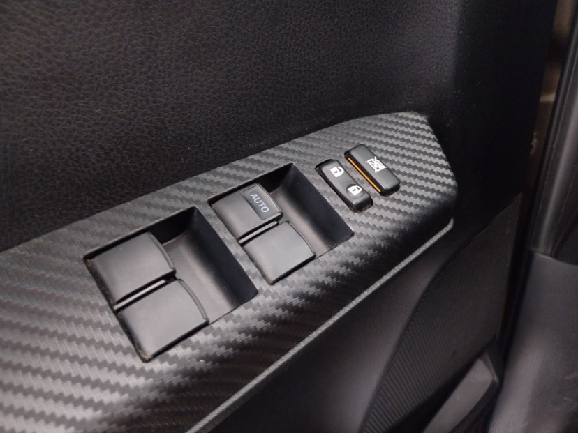 Toyota RAV 4, 2015