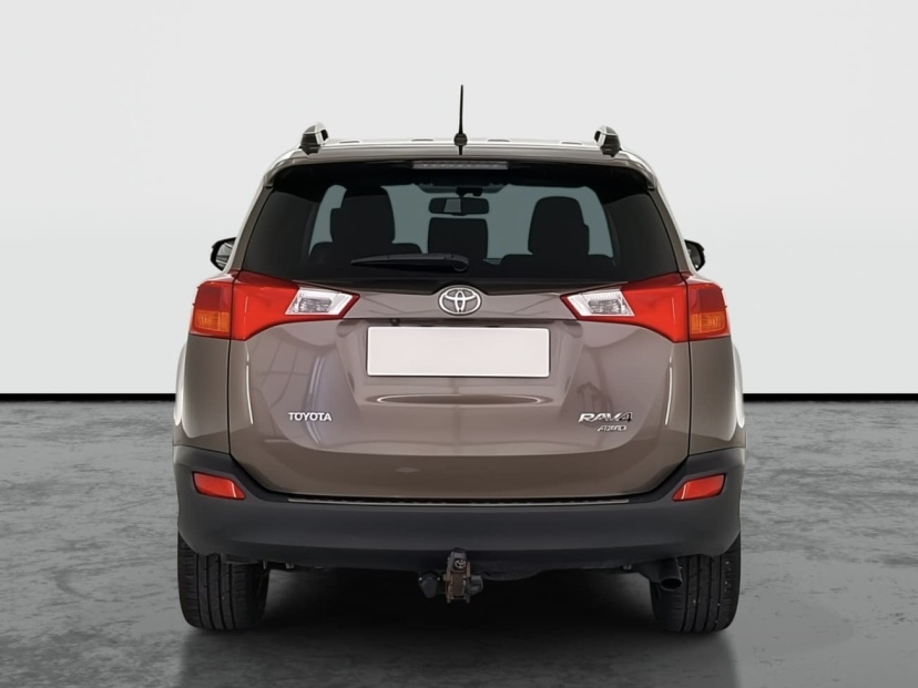 Toyota RAV 4, 2015