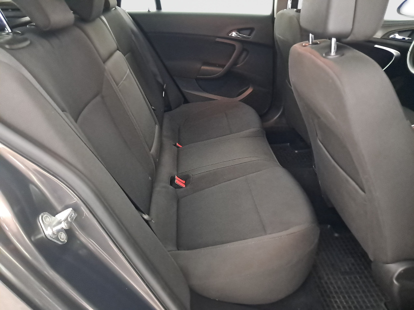 Opel Insignia, 2013