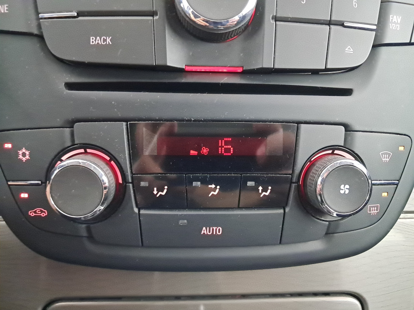 Opel Insignia, 2013