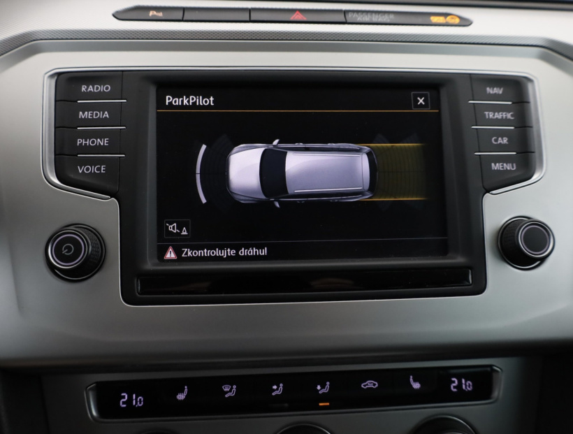 Volkswagen Passat, 2015