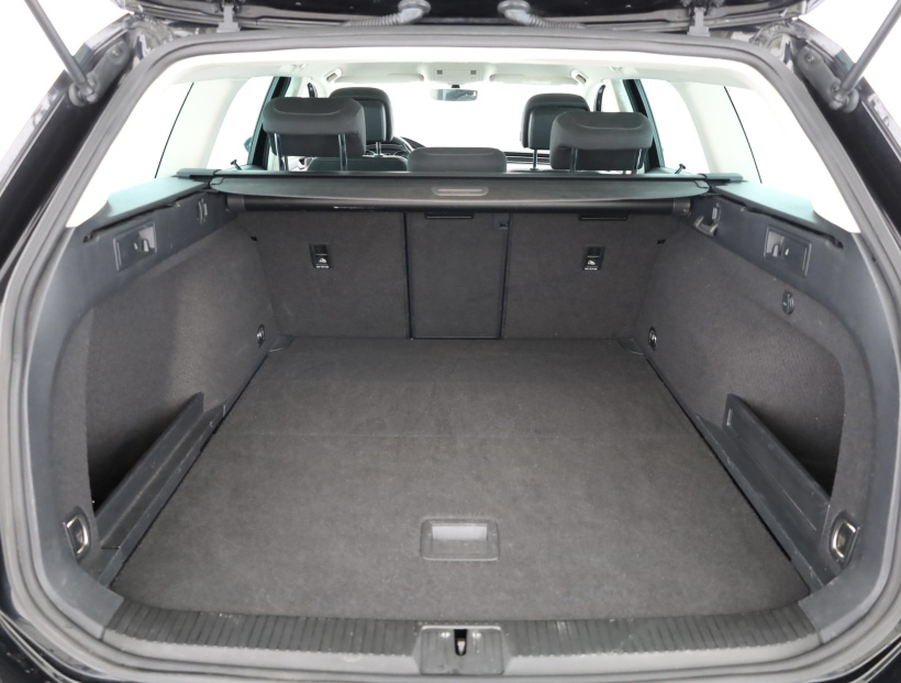 Volkswagen Passat, 2015