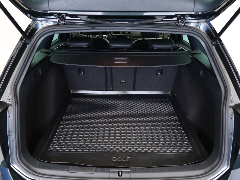 Volkswagen Golf, 2015