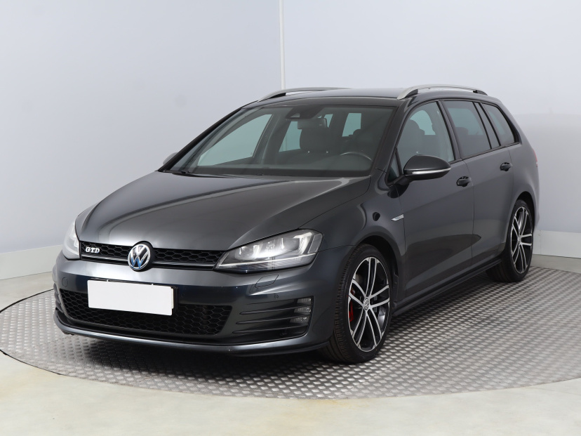 Volkswagen Golf, 2015