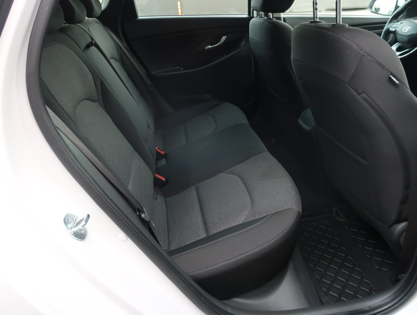 Hyundai i30, 2023