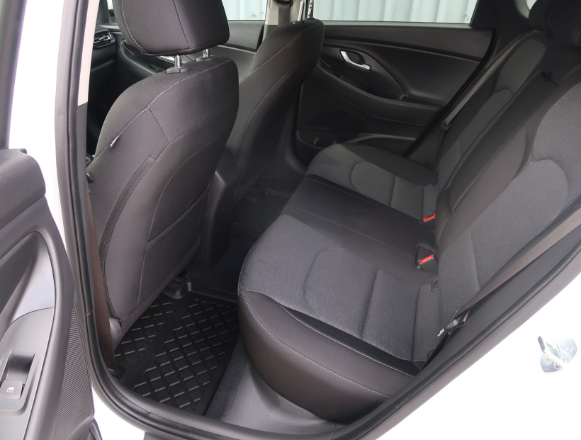 Hyundai i30, 2023