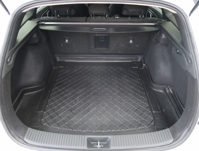 Hyundai i30, 2023