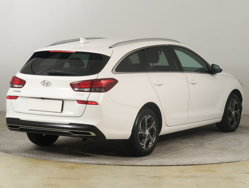 Hyundai i30, 2023