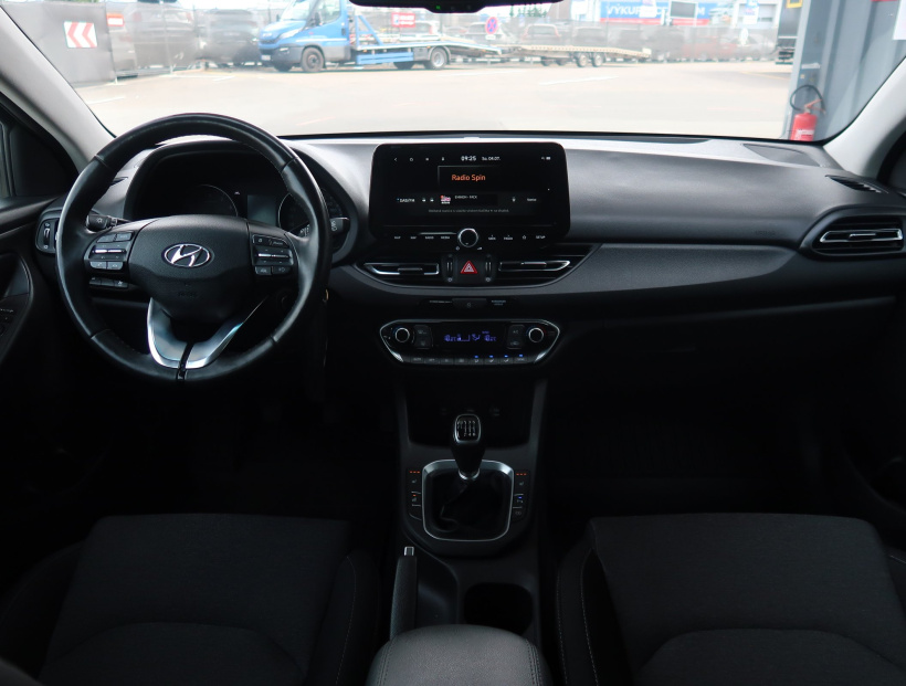 Hyundai i30, 2023