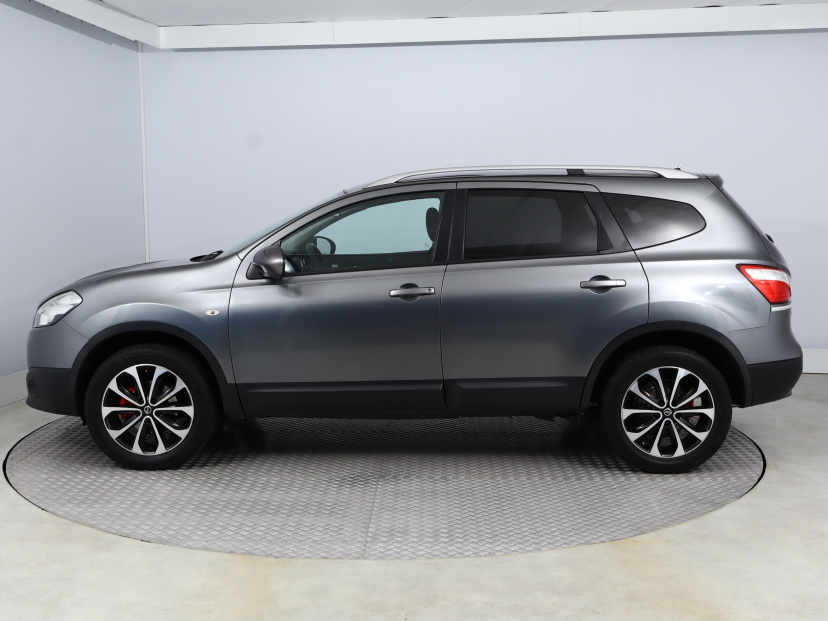 Nissan Qashqai+2, 2013