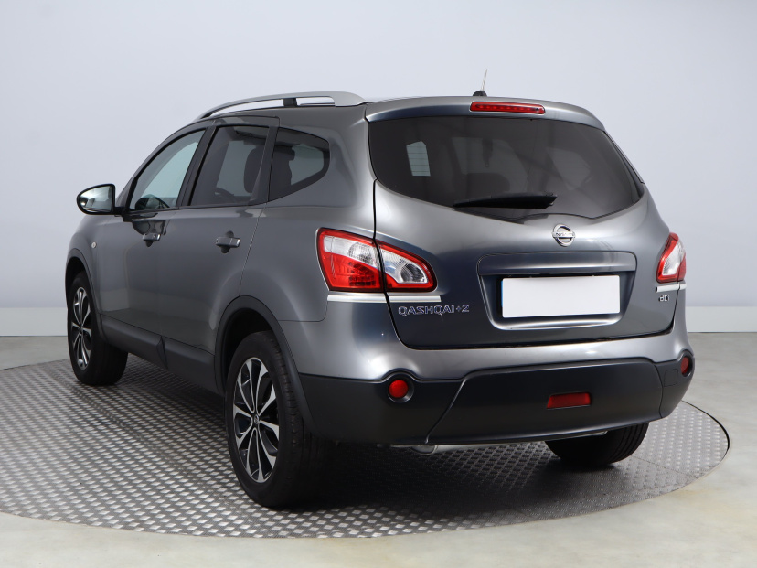 Nissan Qashqai+2, 2013