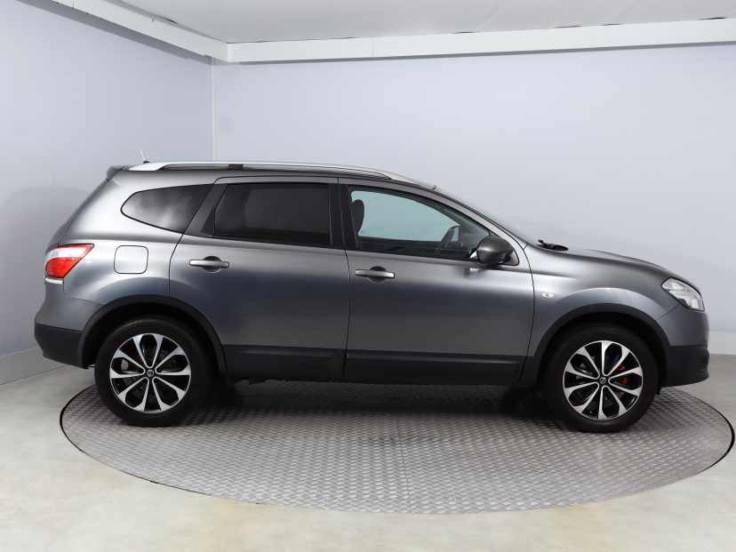 Nissan Qashqai+2, 2013