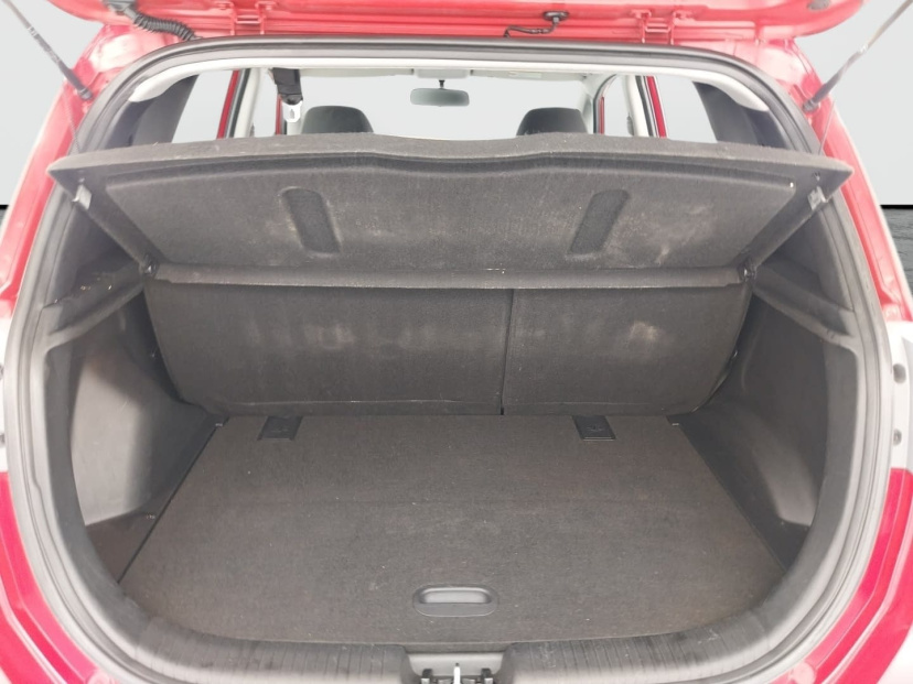 Hyundai ix20, 2012