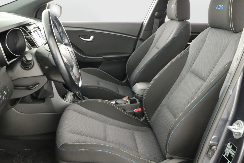 Hyundai i30, 2016