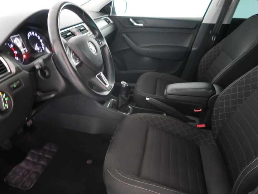 Škoda Rapid Spaceback, 2016