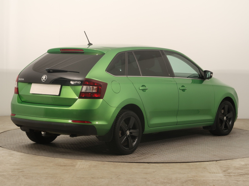 Škoda Rapid Spaceback, 2016