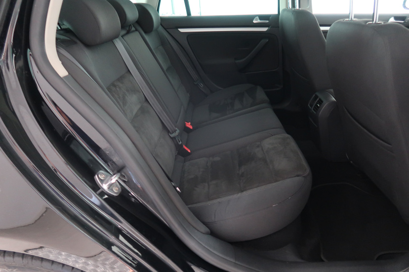 Volkswagen Golf, 2013