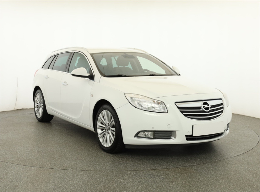 Opel Insignia, 2012